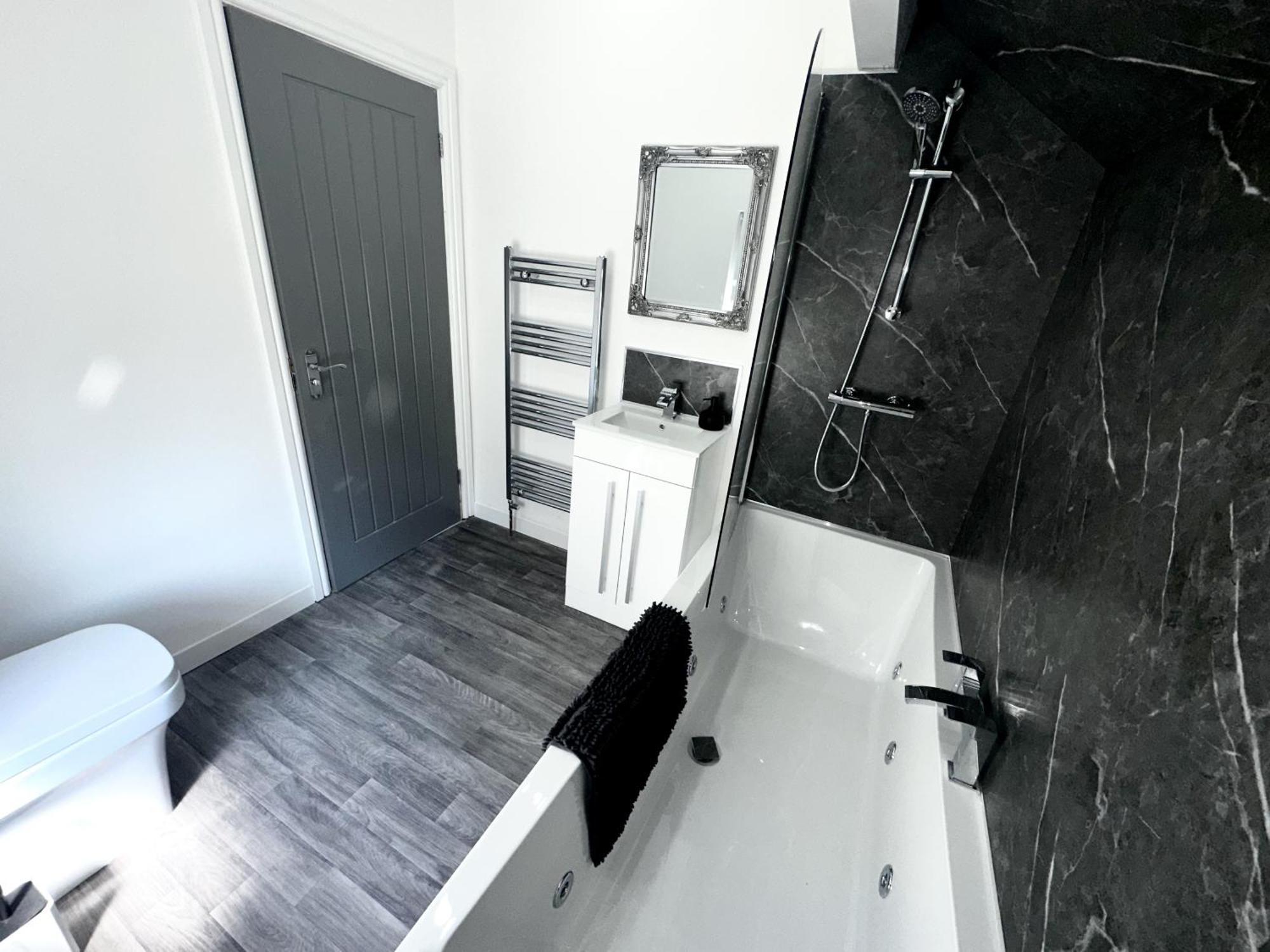 New Osborne Luxury Hottub And Jacuzzi Suites Blackpool Rom bilde